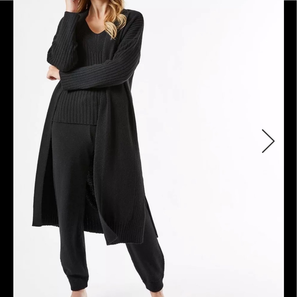 Long cardigan & tank sweater set